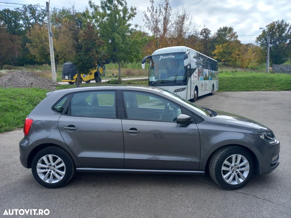 Volkswagen Polo 1.2 TSI Blue Motion Technology Comfortline - 17