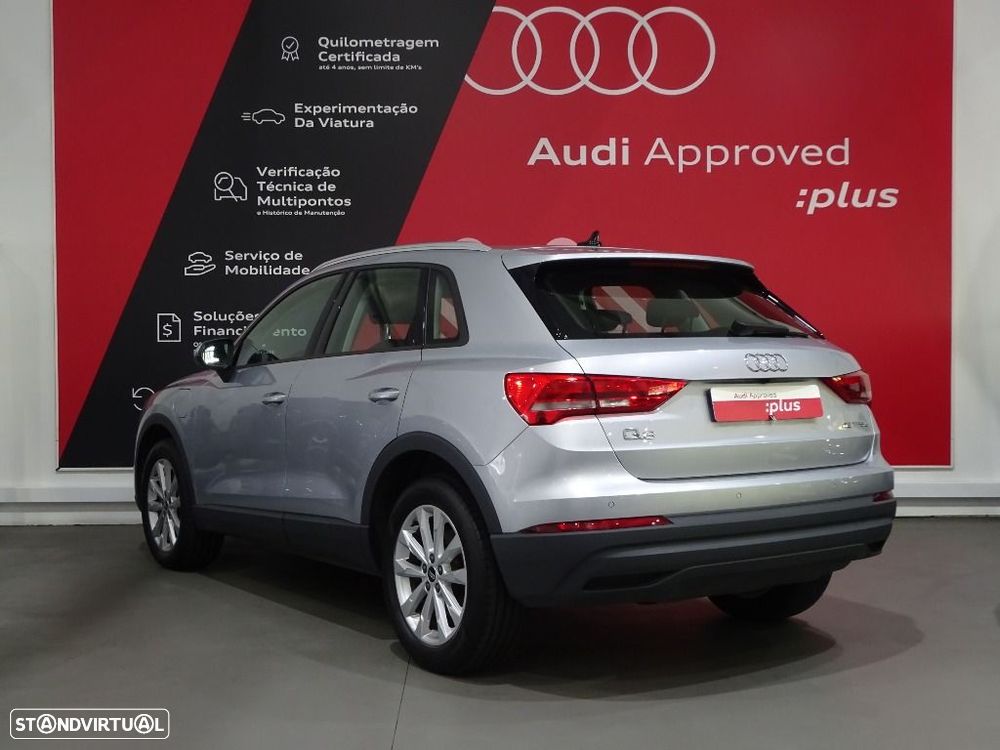 Audi Q3 45 TFSIe S tronic - 3