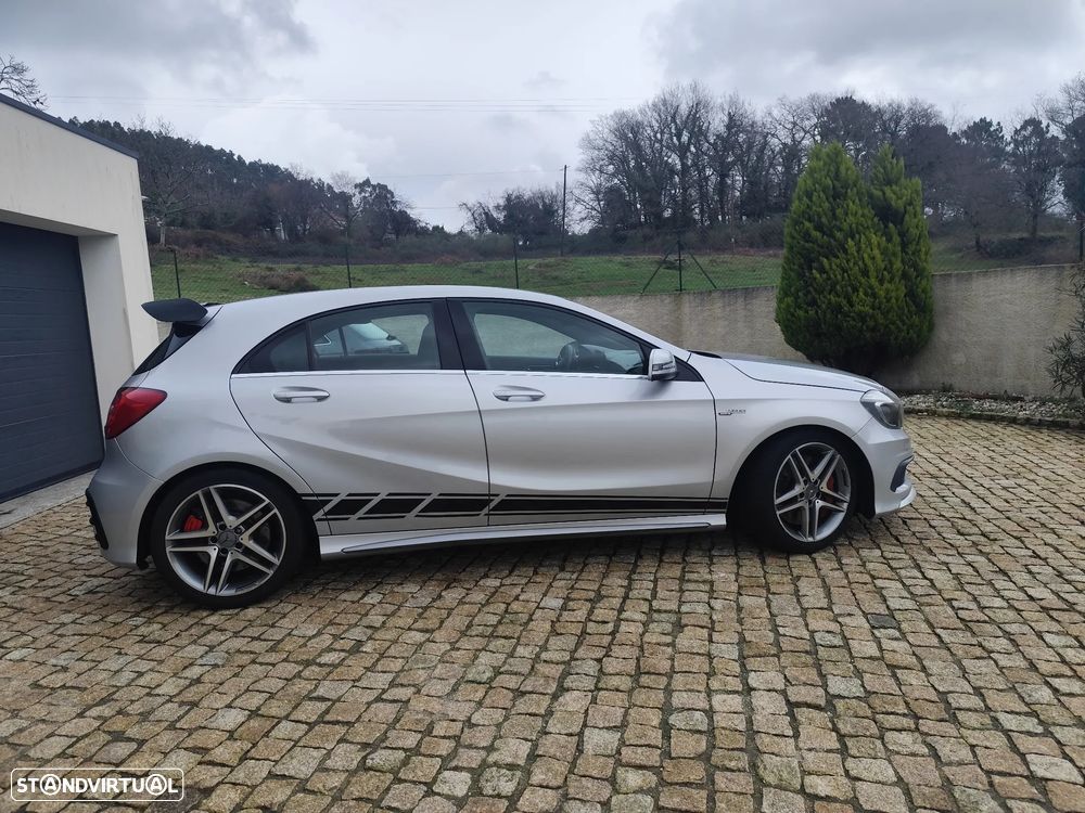 Mercedes-Benz A 45 AMG 4-Matic - 20
