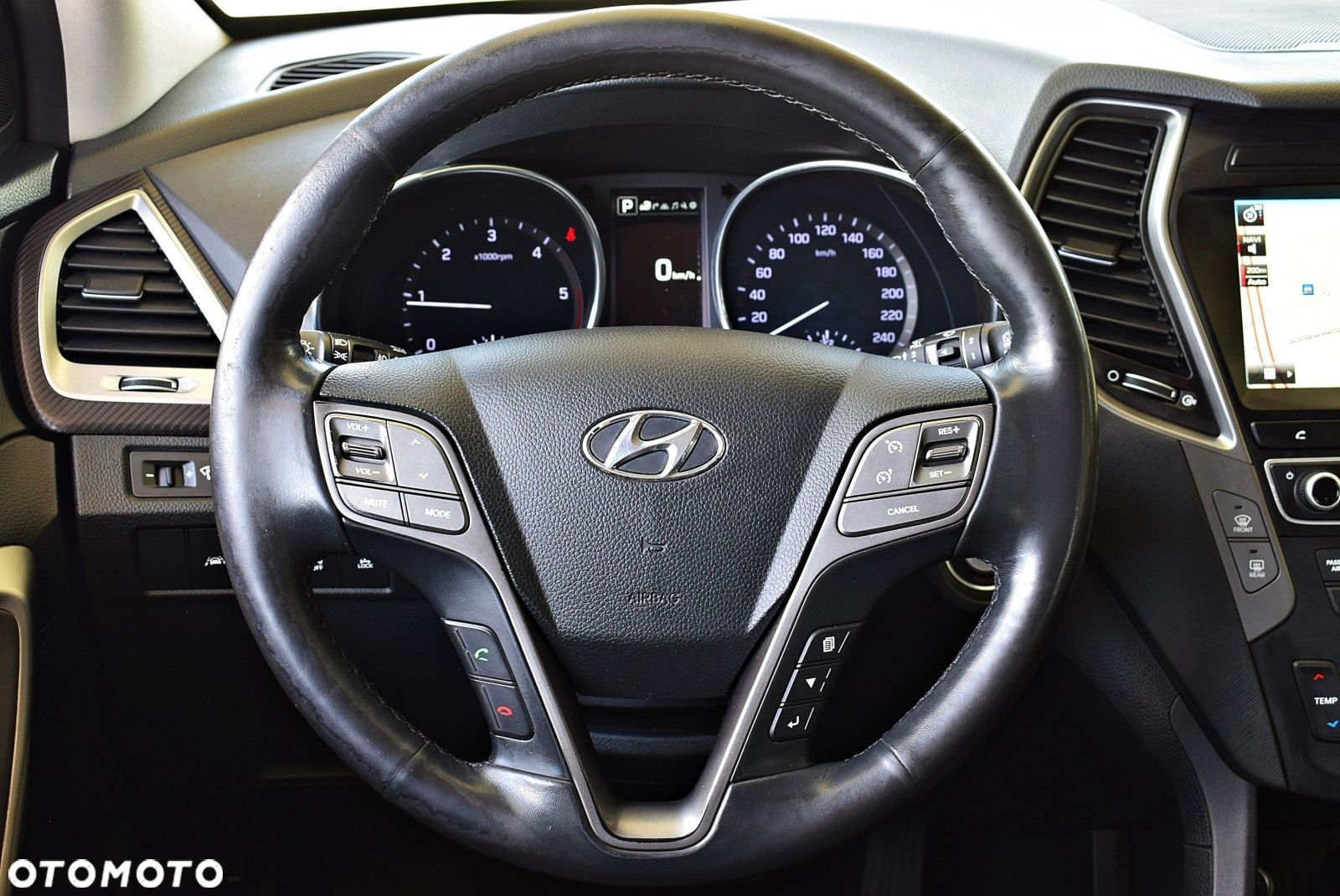 Hyundai Santa Fe 2.0 CRDi Platinum 4WD - 30