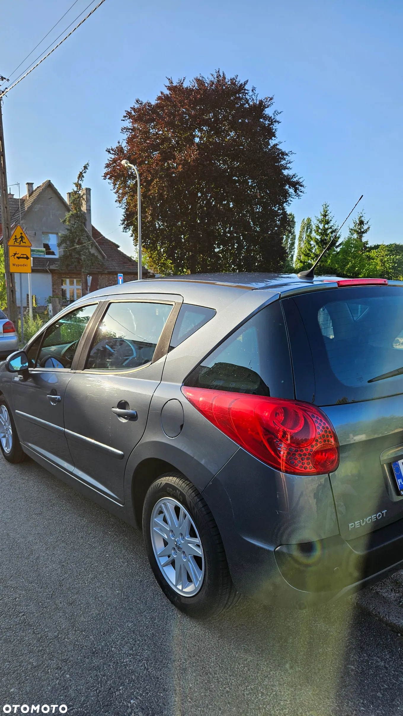 Peugeot 207 1.4 Millesim 200 - 5