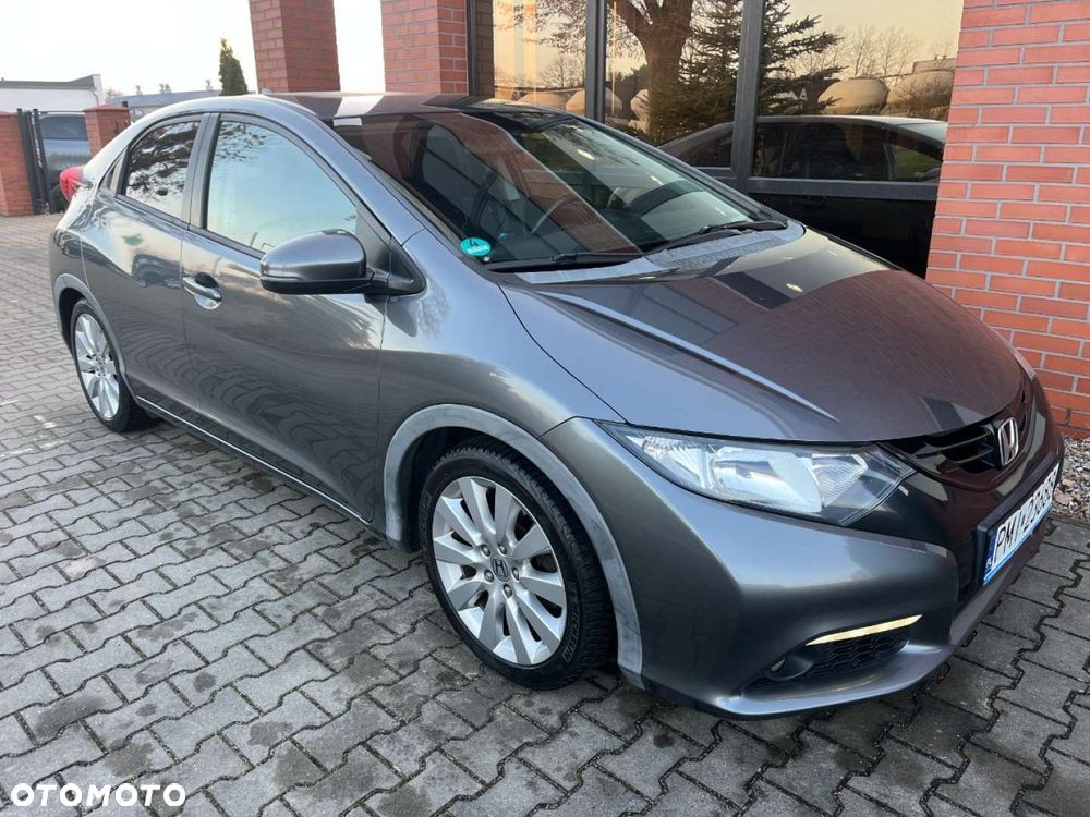 Honda Civic 1.8 i-VTEC Sport - 2