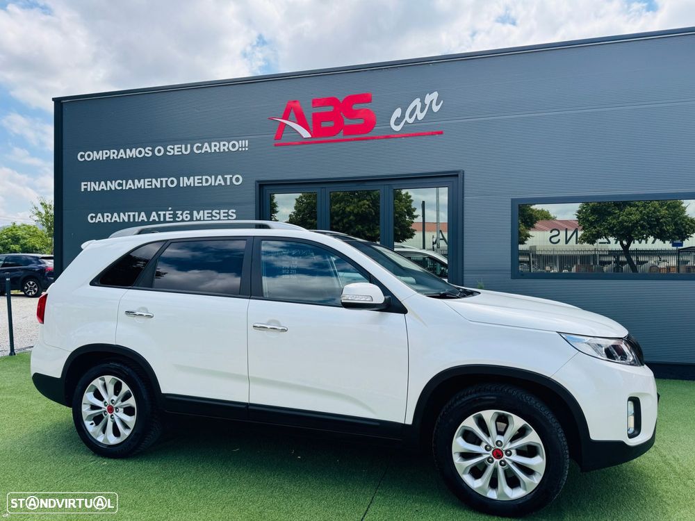 Kia Sorento 2.0 CRDi TX Tecto Panorâmico - 13