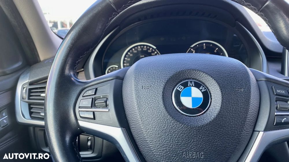BMW X5 2017 — imagine 8