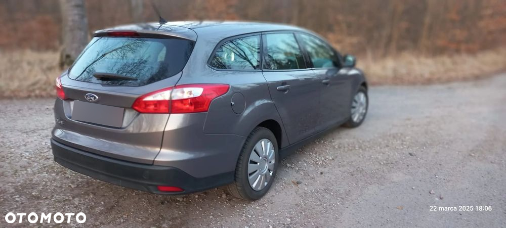 Ford Focus 1.6 TDCi Edition - 6