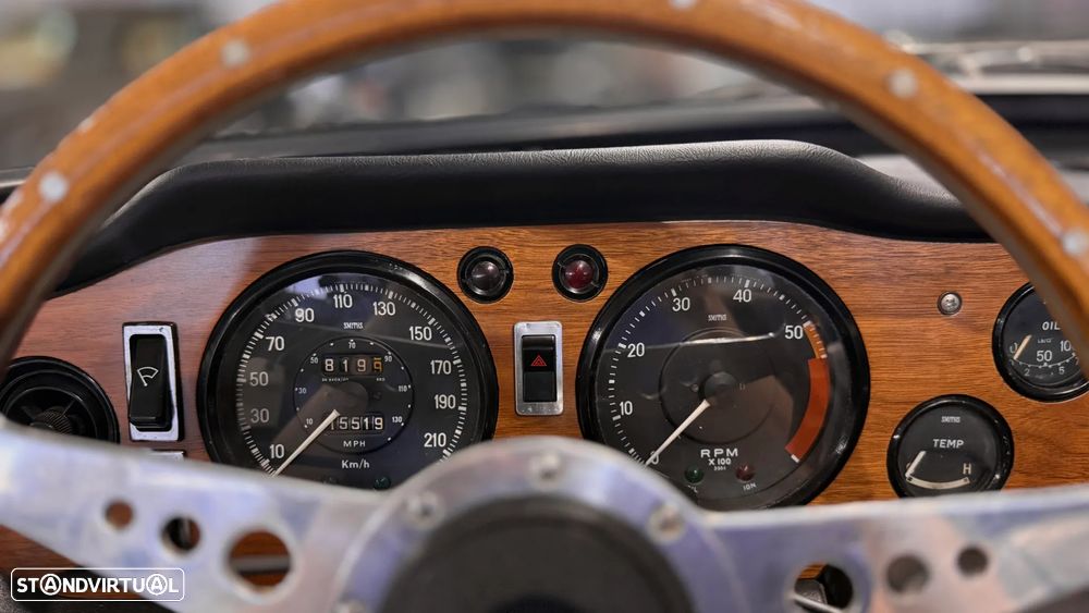 Triumph TR5 - 22