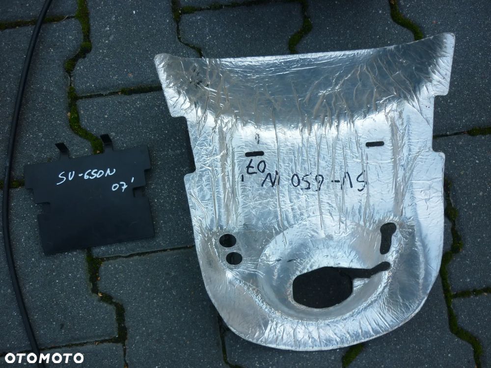 Sety podnóżki tył Suzuki SV 650 od 2003 - 9