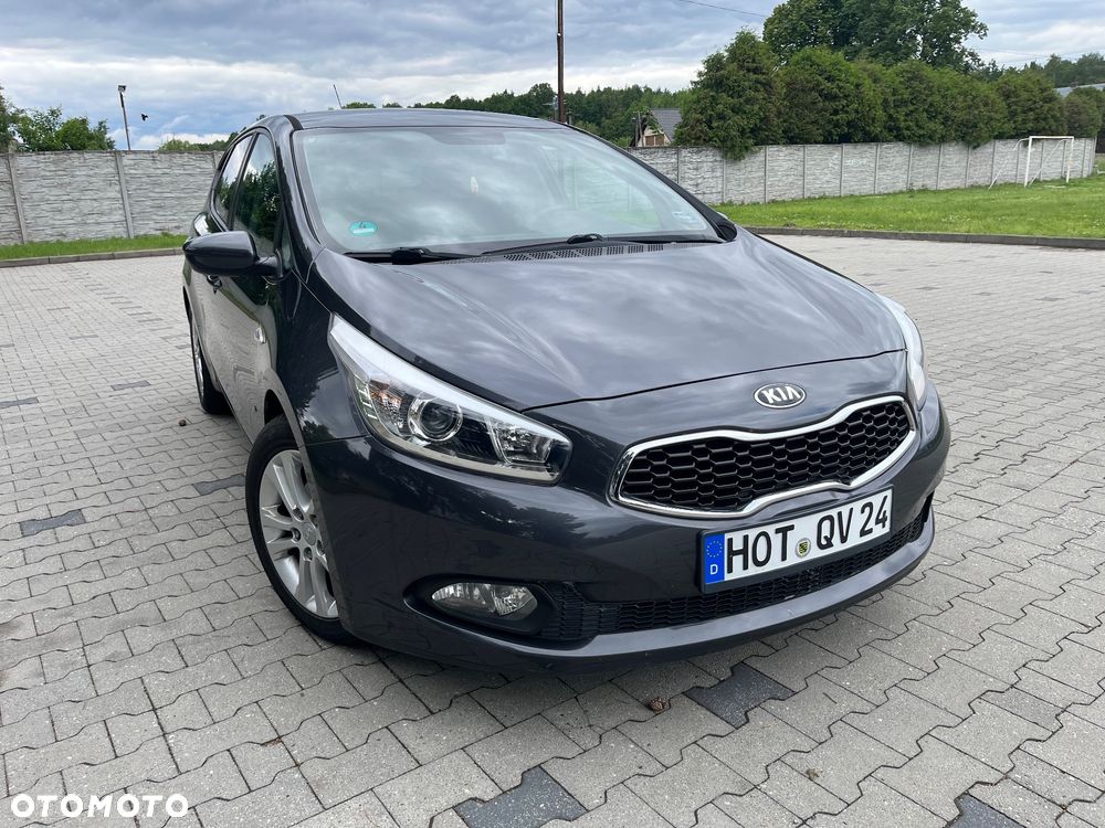 Kia Ceed 1.6 GDI Vision - 30