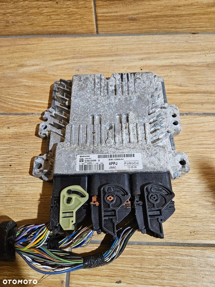 Ford Focus MK3 1.6 TDCI Sterownik Silnika Komputer BV6112A650-NJ - 1