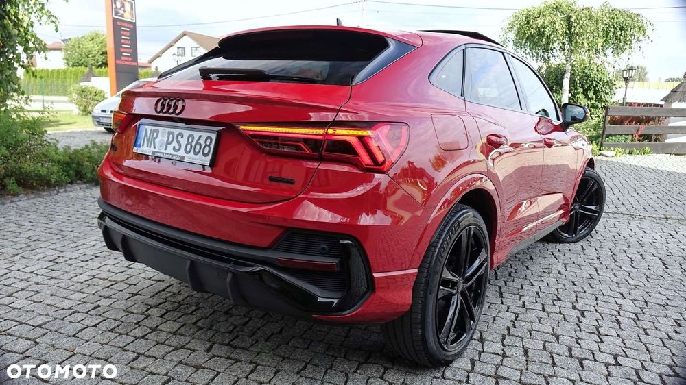 Audi Q3 Sportback - 4