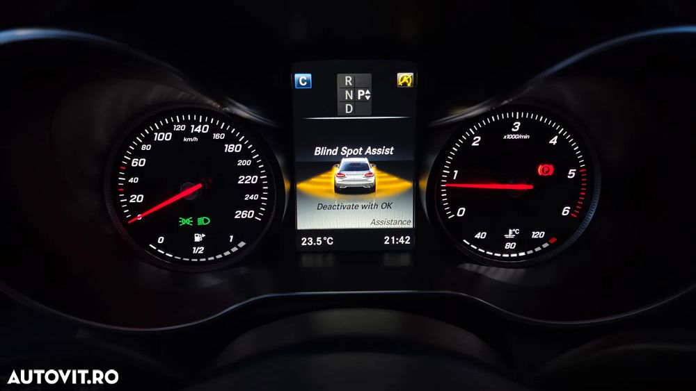 Mercedes-Benz C 200 CDI DPF (BlueEFFICIENCY) 7G-TRONIC Avantgarde - 8