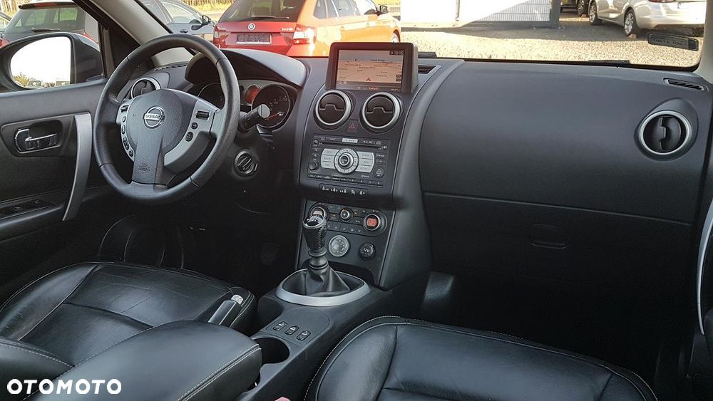 Nissan Qashqai 2.0 dCi Tekna Premium - 17
