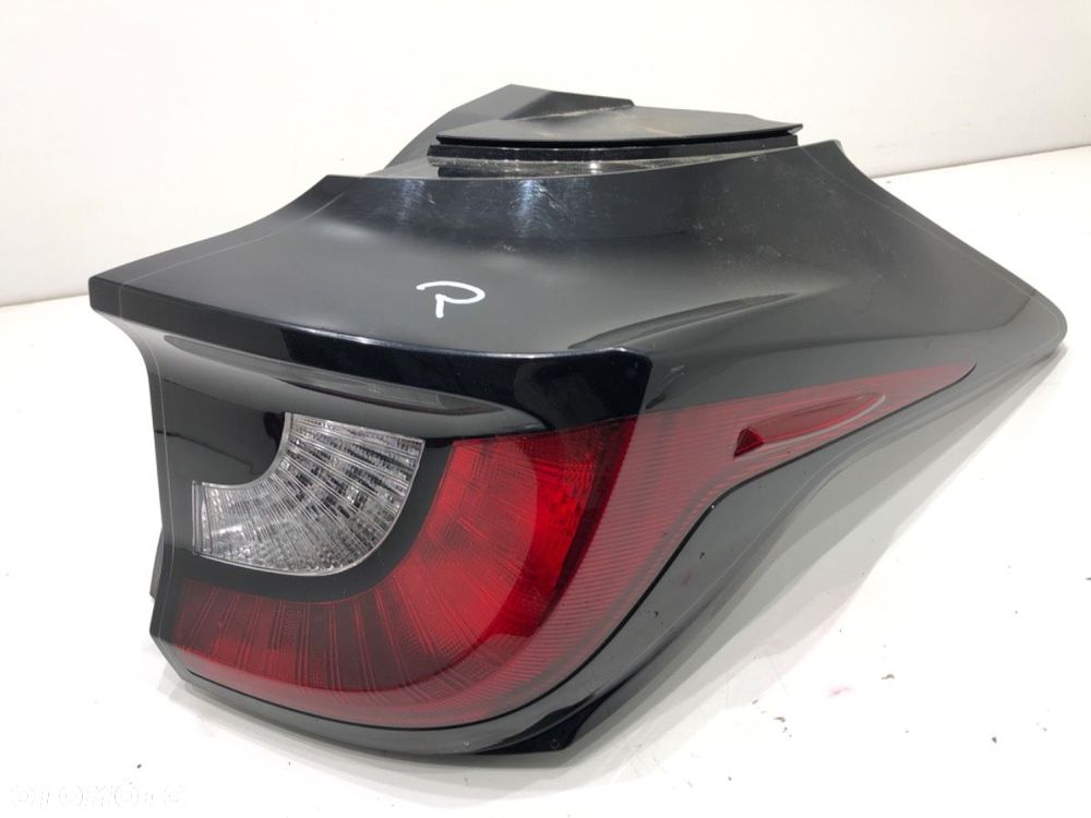LAMPA PRAWY TYŁ  TOYOTA YARIS (_P21_, _PA1_, _PH1_) 2020 - 1.5 (MXPA11) 92 kW [125 KM] benzyna 2020 - 1