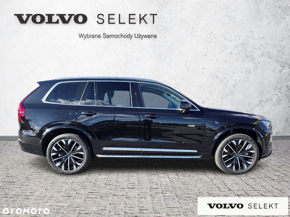 Volvo XC 90 - 8