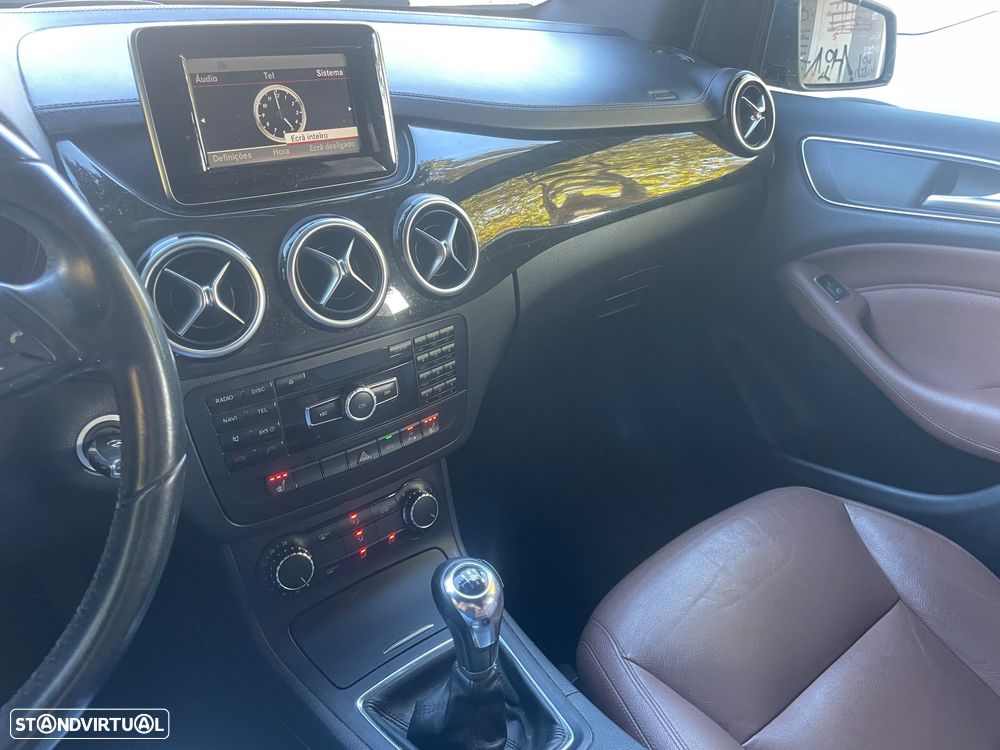 Mercedes-Benz B 200 CDi BlueEfficiency - 15