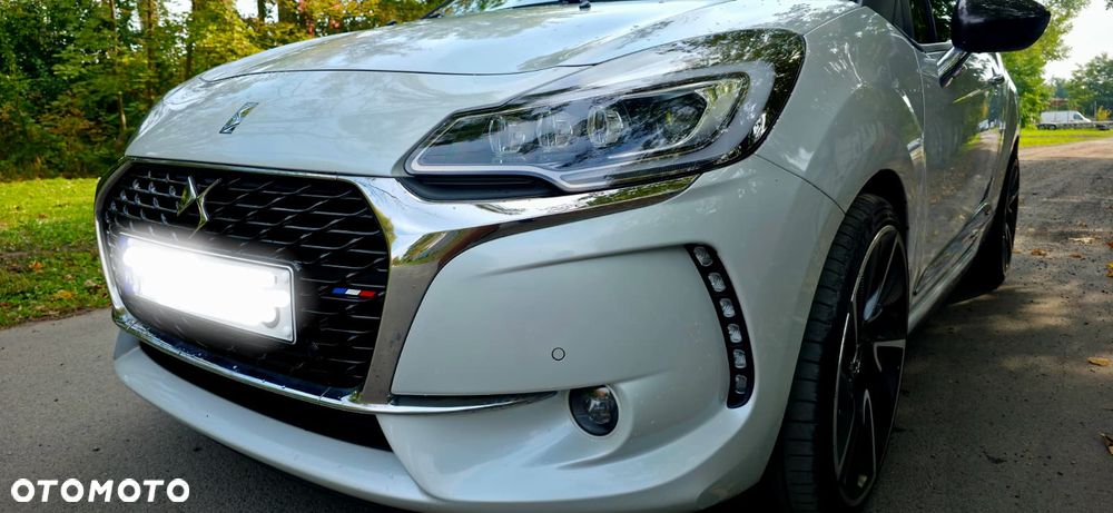 DS Automobiles DS 3 - 12