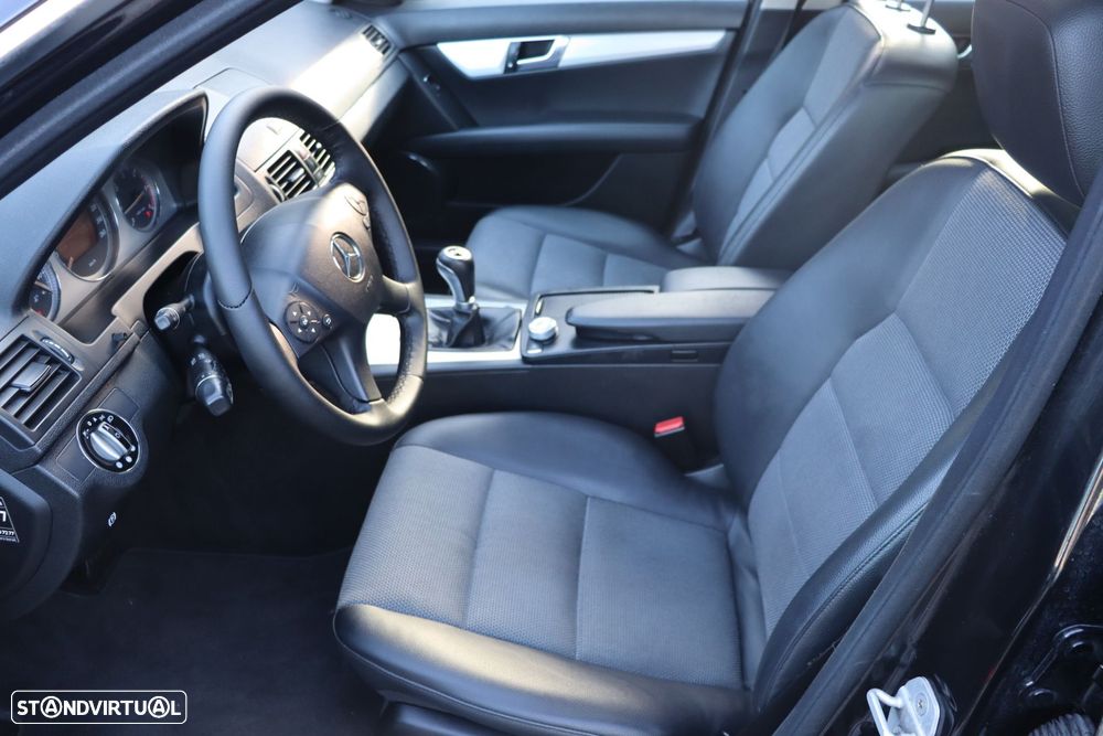 Mercedes-Benz C 220 CDi Avantgarde - 13