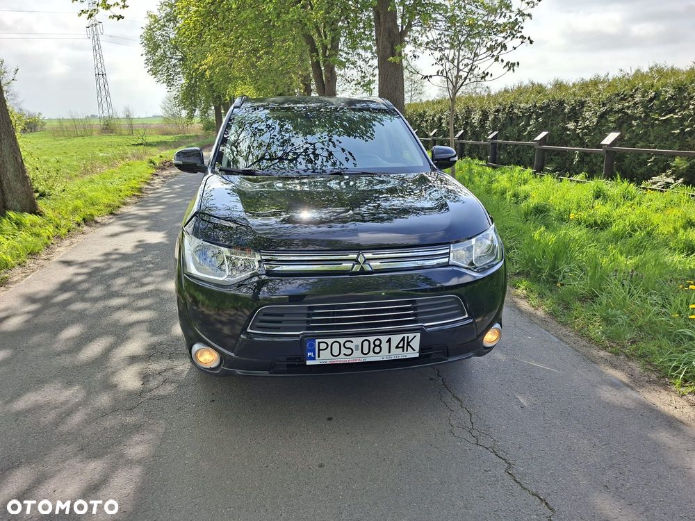 Mitsubishi Outlander Instyle NAVI - 9