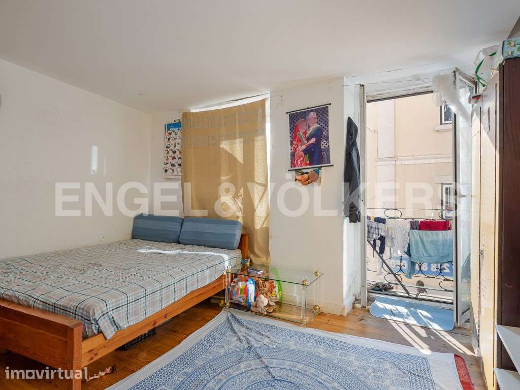 Apartamento T1+1 próximo do Largo da Graça - Grande imagem: 3/21