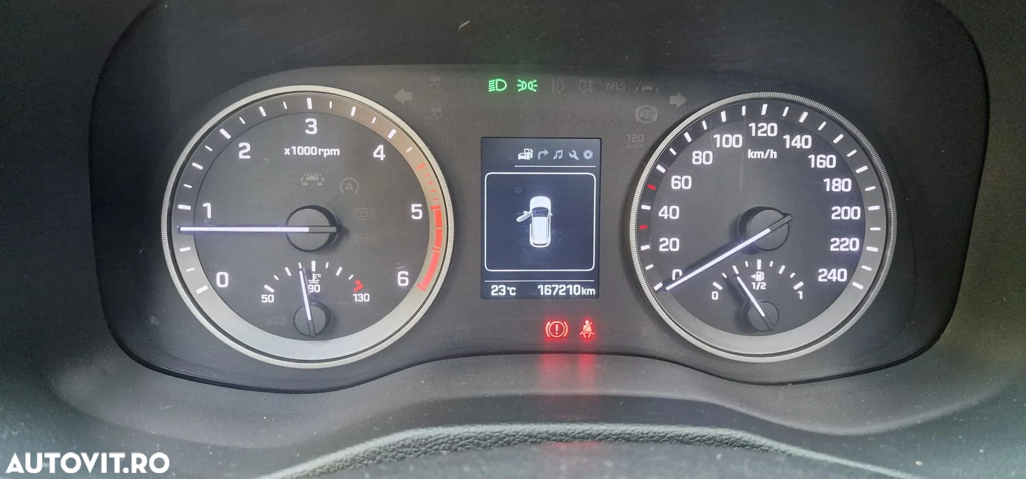 Hyundai Tucson blue 1.7 CRDi 2WD Passion Plus - 13