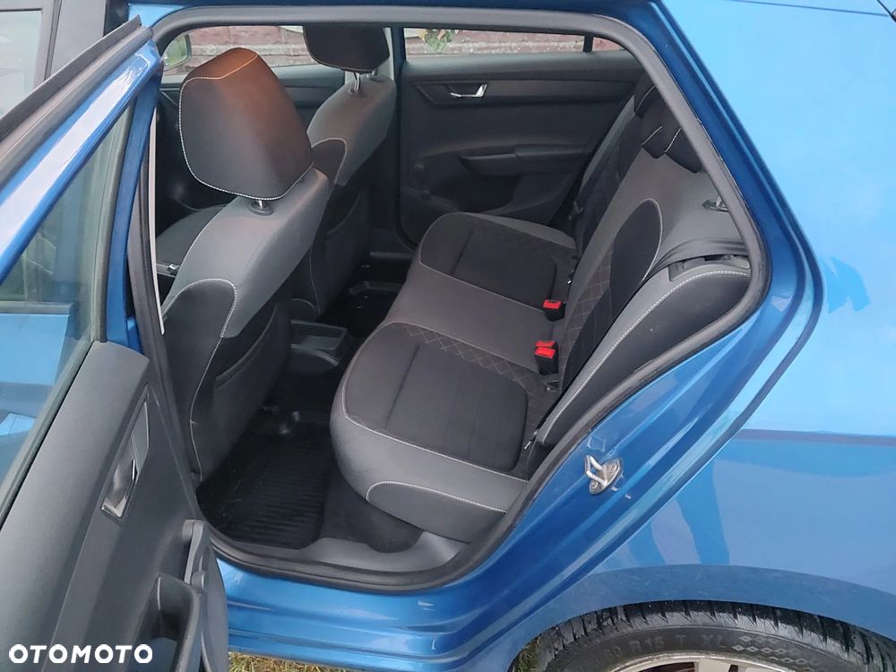 Skoda Fabia 1.0 Ambition - 13