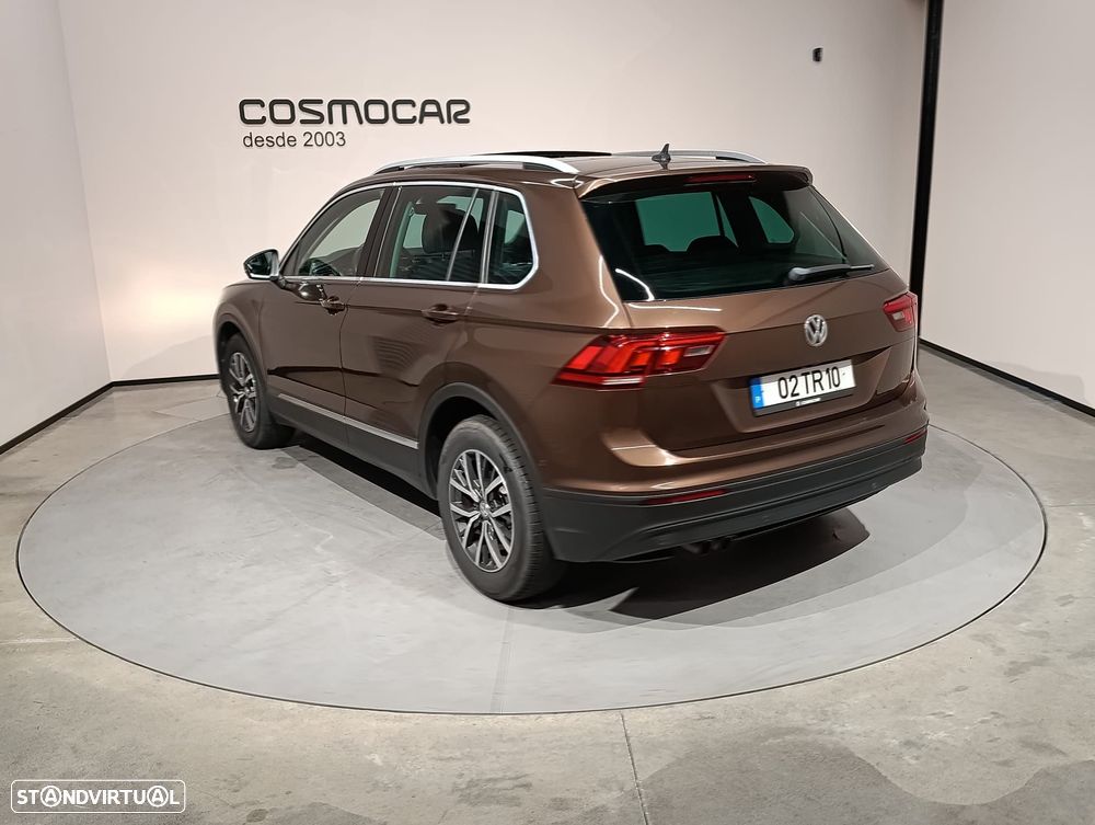 VW Tiguan 1.6 TDI Confortline - 5