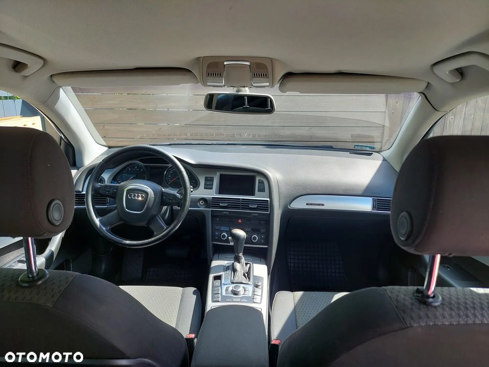 Audi A6 Avant - 13