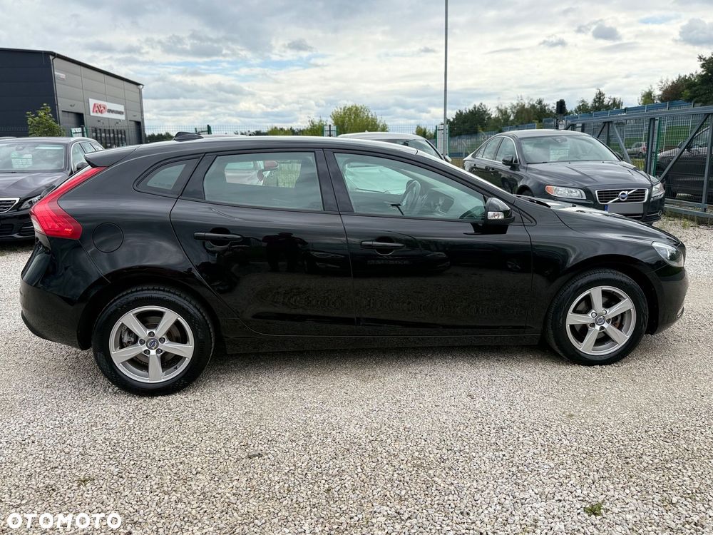 Volvo V40 - 15