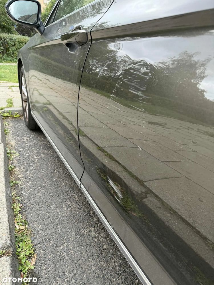 Volkswagen Passat - 16