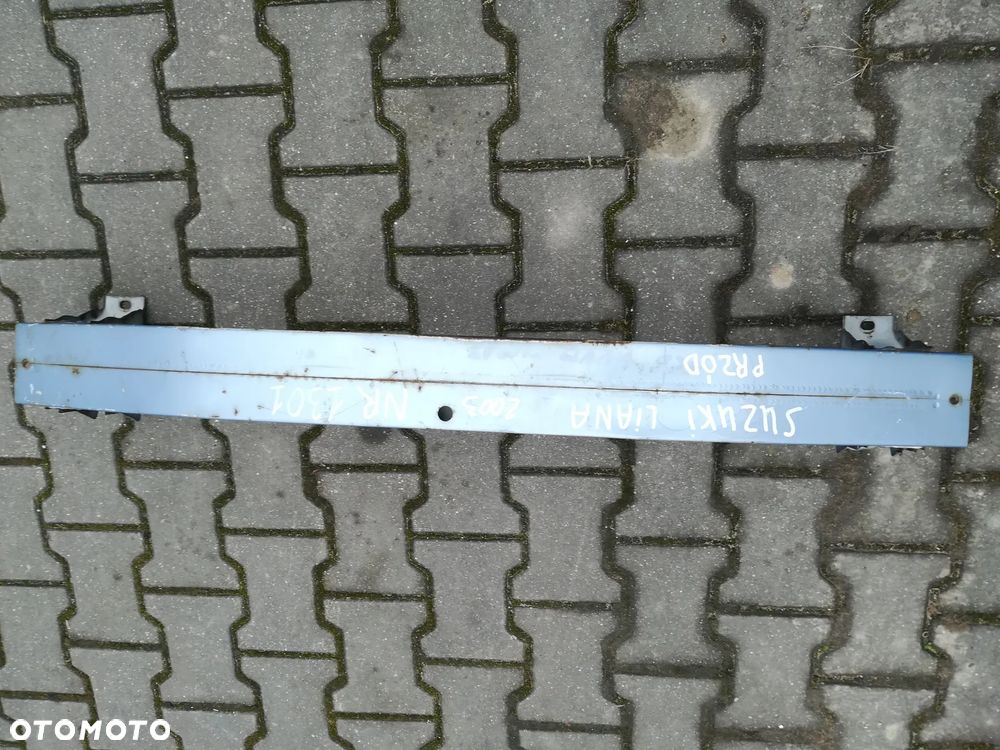 BELKA ZDERZAKA SUZUKI PRZÓD