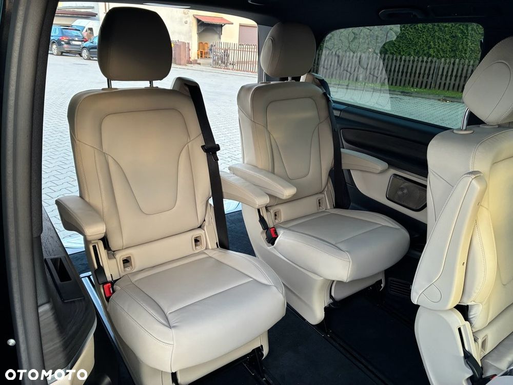 Mercedes-Benz Klasa V 300 d 4-Matic 9G-Tronic Avantgarde (długi) - 25