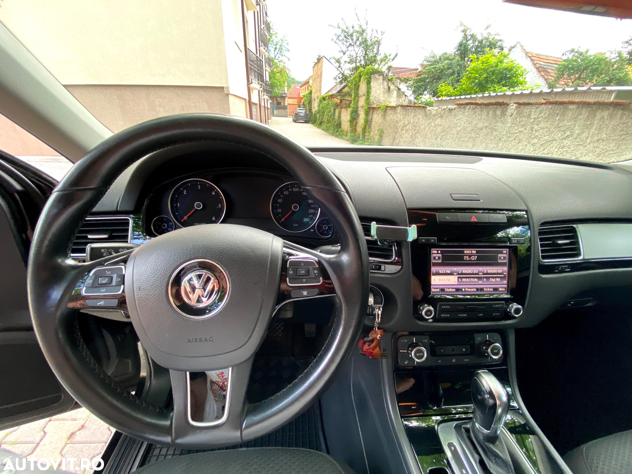 Volkswagen Touareg 3.0 V6 TDI BMT - 8