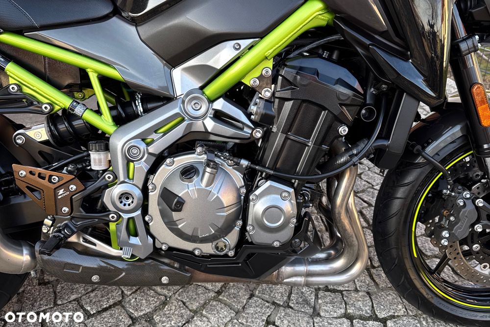 Kawasaki Z 900 - 8
