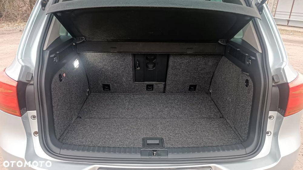 Volkswagen Tiguan - 13
