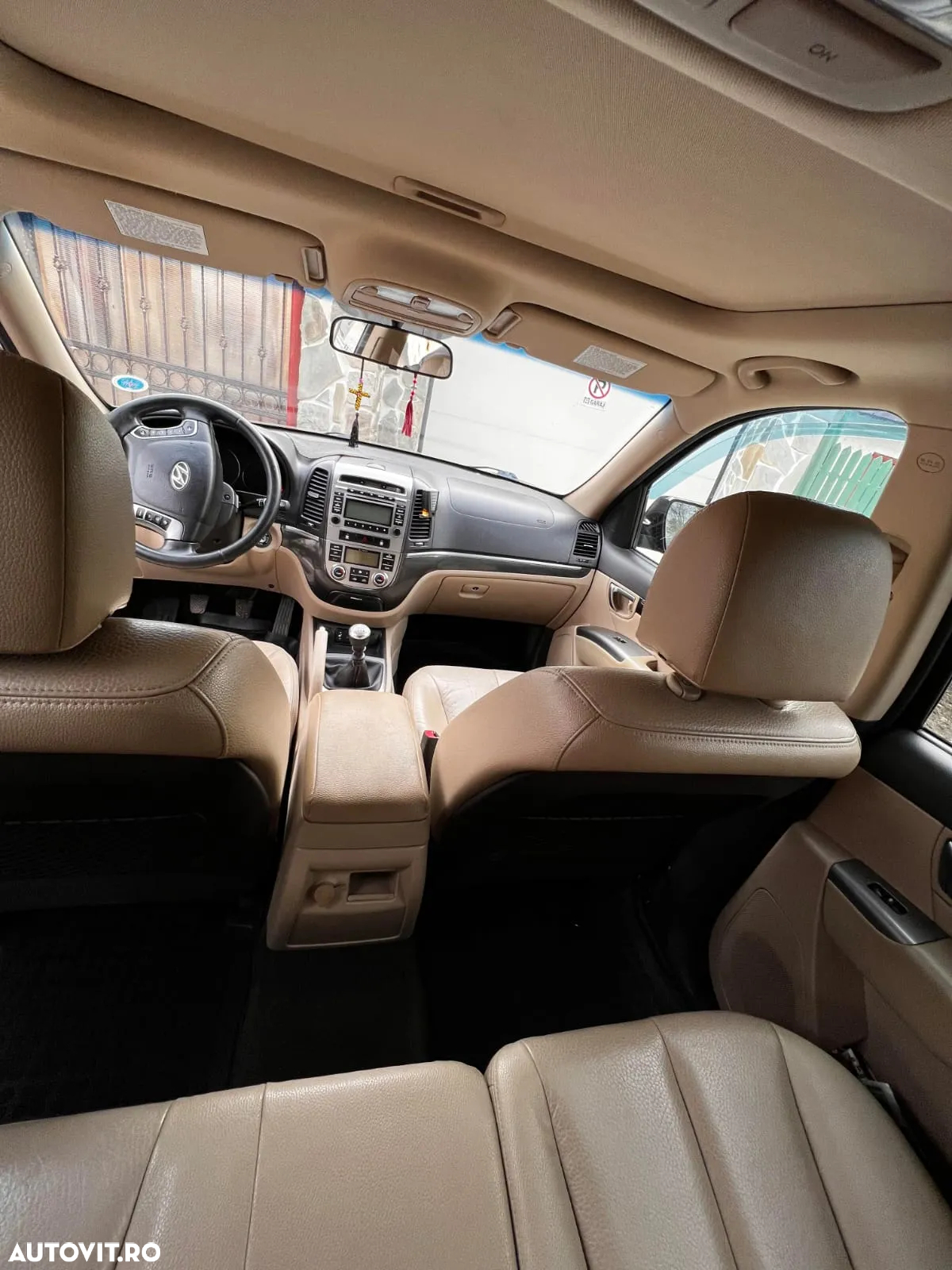 Hyundai Santa Fe - 5