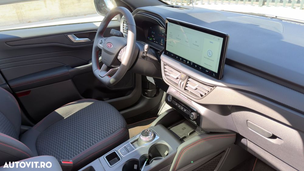 Ford Kuga - 14