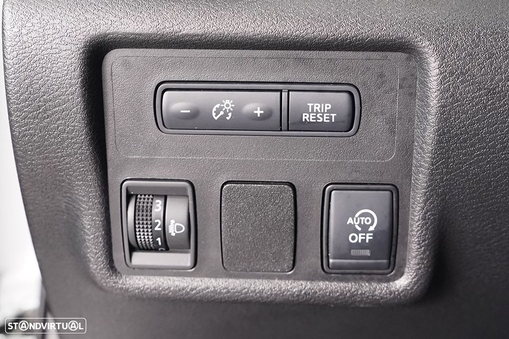 Nissan Micra 1.0 IG-T N-Design Black CVT - 17