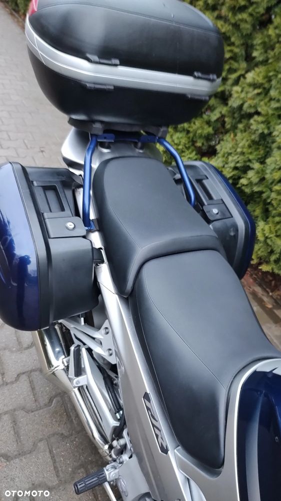 Yamaha FJR - 9