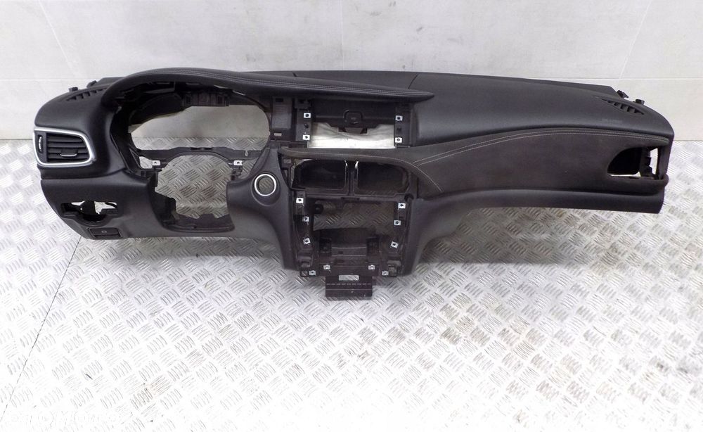 INFINITI Q30 KONSOLA DESKA PASY PODUSZKI NIEREGENEROWANA - 5