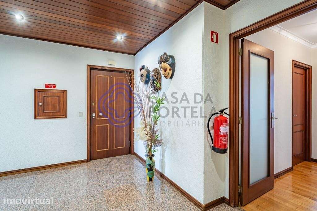 T5 junto à Avenida de Gaia, próximo à estação do Metro João de Deus - Grande imagem: 3/28