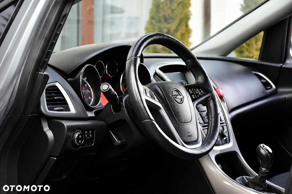 Opel Astra 1.4 Turbo Active - 26