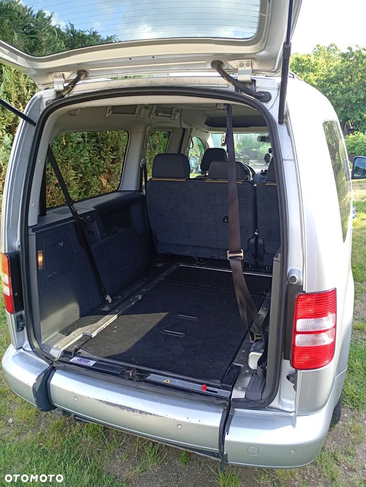 Volkswagen Caddy Maxi Comfortline - 8