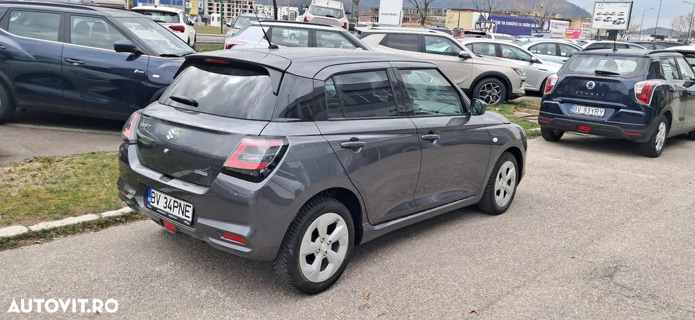 Suzuki Swift - 4