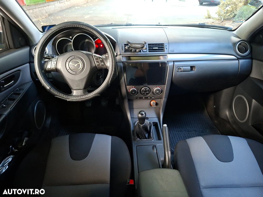 Mazda 3 - 9