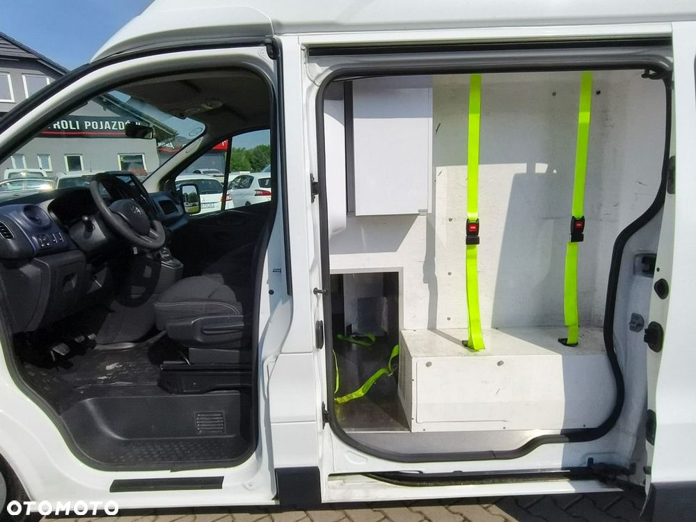Opel Vivaro - 13