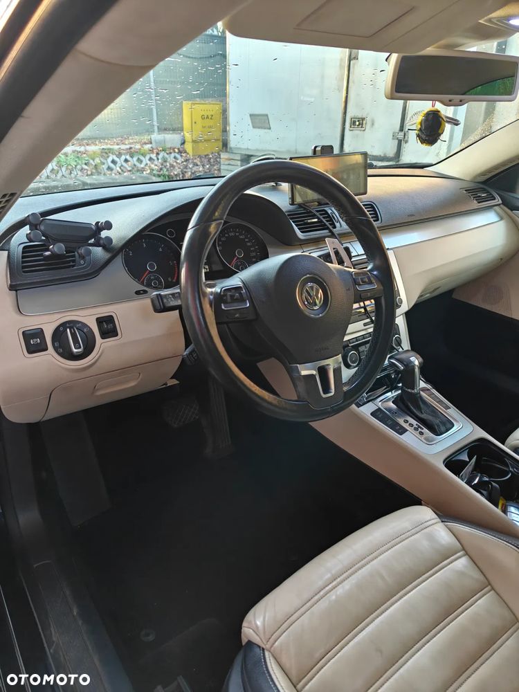 Volkswagen Passat CC 2.0 TDI DSG - 12