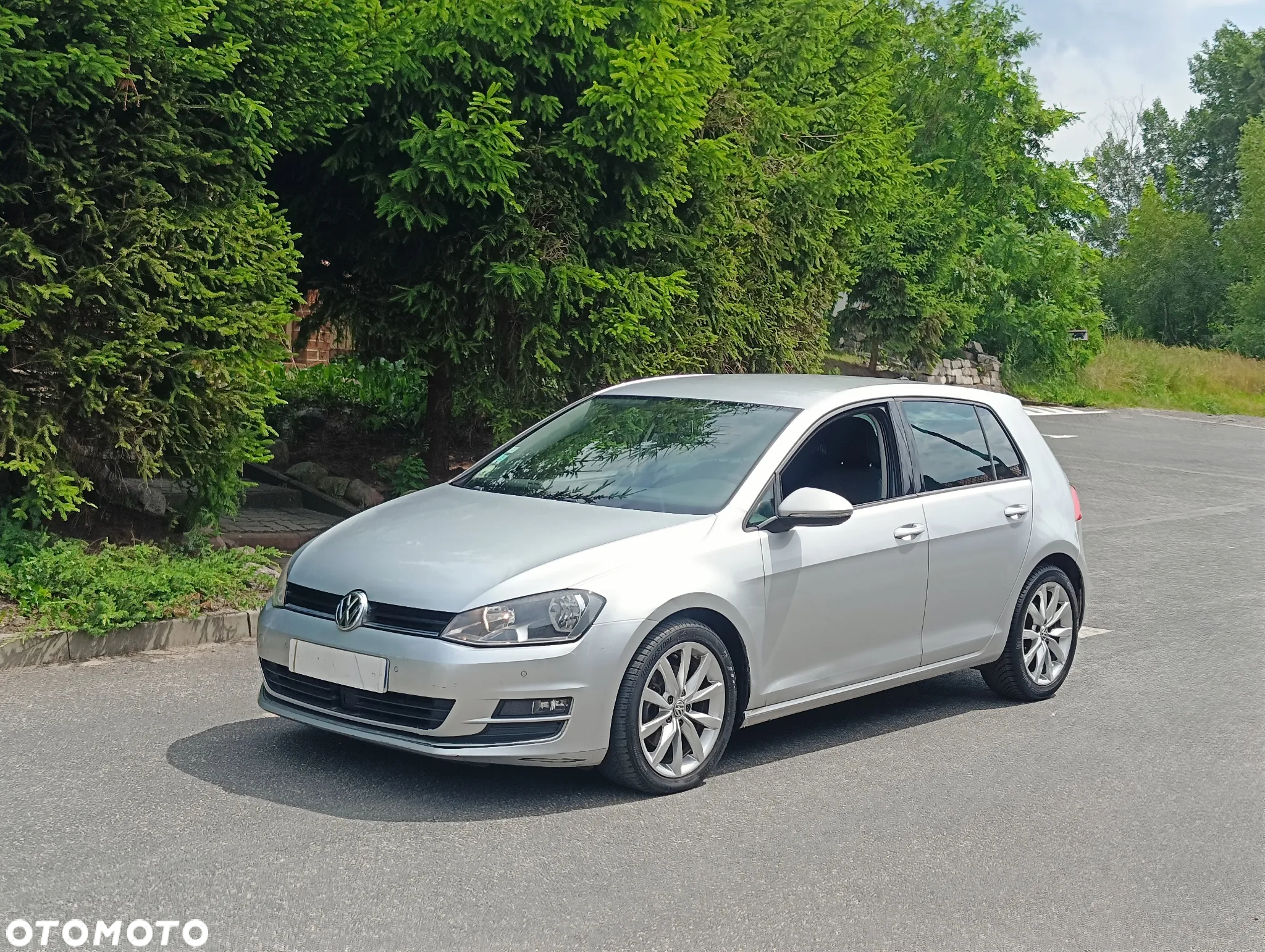 Volkswagen Golf 1.6 TDI BlueMotion Technology DSG Comfortline - 21
