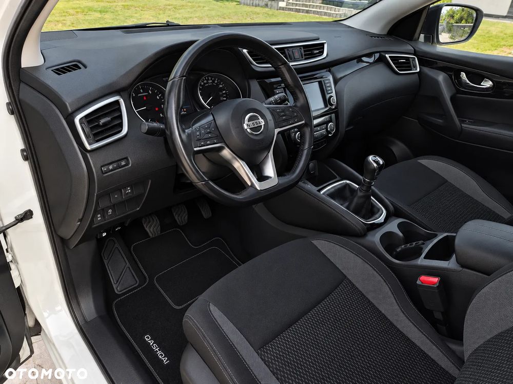 Nissan Qashqai 1.3 DIG-T Acenta EU6d - 14
