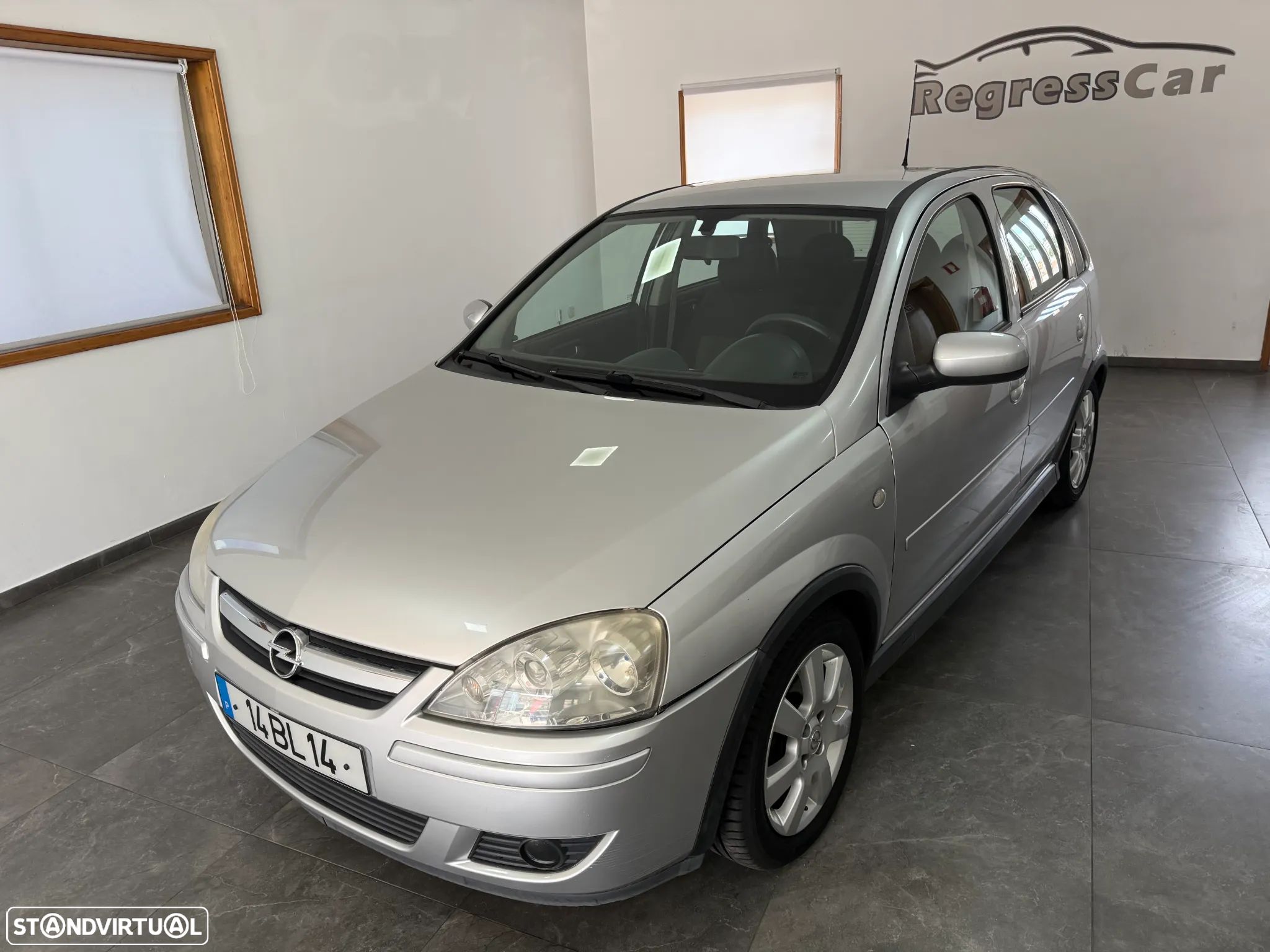 Opel Corsa 1.3 CDTi Enjoy - 1