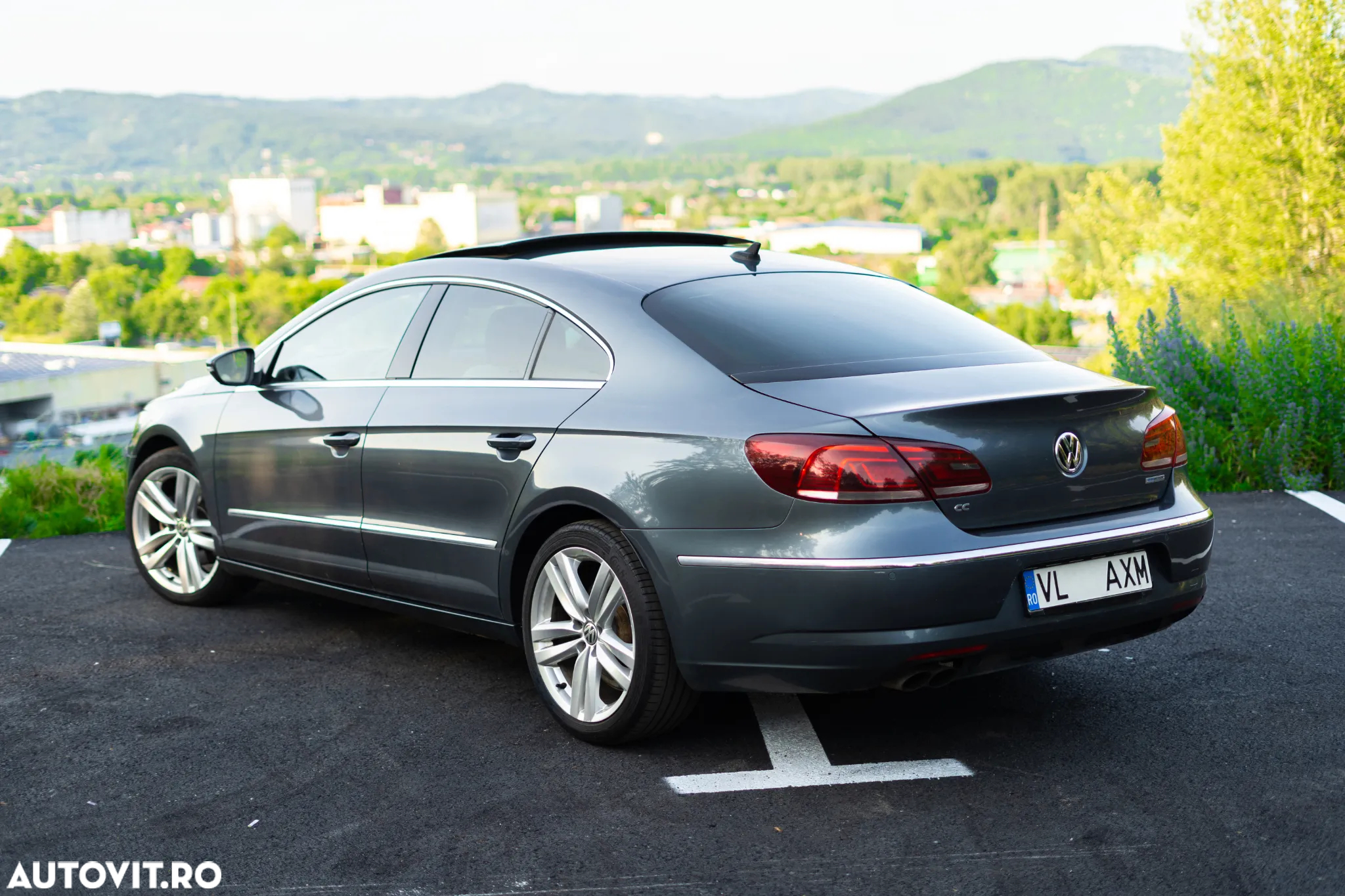 Volkswagen Passat CC 2.0 TDI BlueMotion Technology DSG - 4